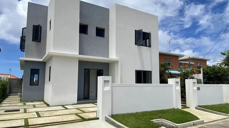 Hocus Villa, photograph 6