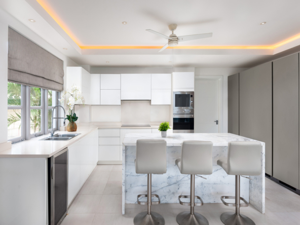 Culinary Excellence - Modern Kitchen in The One