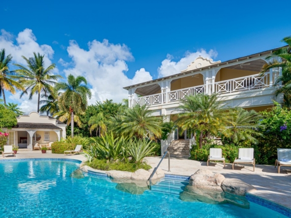 Luxury villa in Barbados Calliaqua Sugar Hill - the pool.