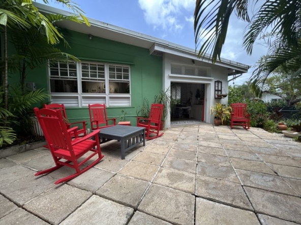 holetown villa for sale